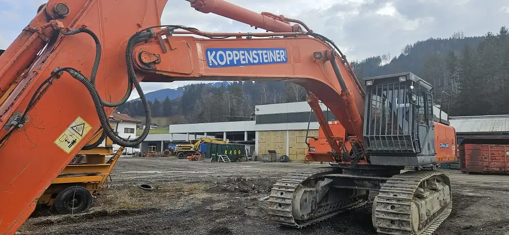 Raupenbagger Hitachi ZX500LCH Bagger Verkauf Baumaschine in Koppensteiner Bau Maschinenbörse