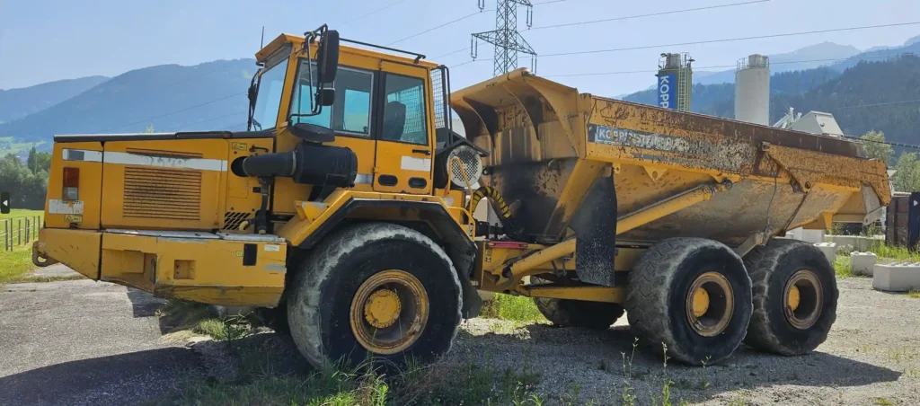 Maschinenbörse Koppensteiner Bau: Baumaschine Volvo Muldenkipper A30C Knickgelenkt gebraucht zu verkaufen